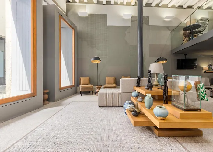 Descobertas Boutique By Aspasios Porto