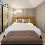 Descobertas Boutique By Aspasios Porto
