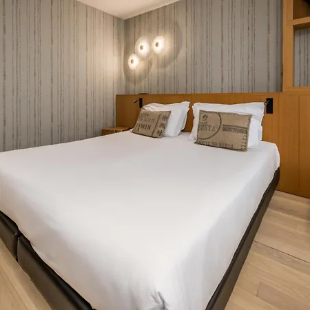 Descobertas Boutique By Aspasios Порту